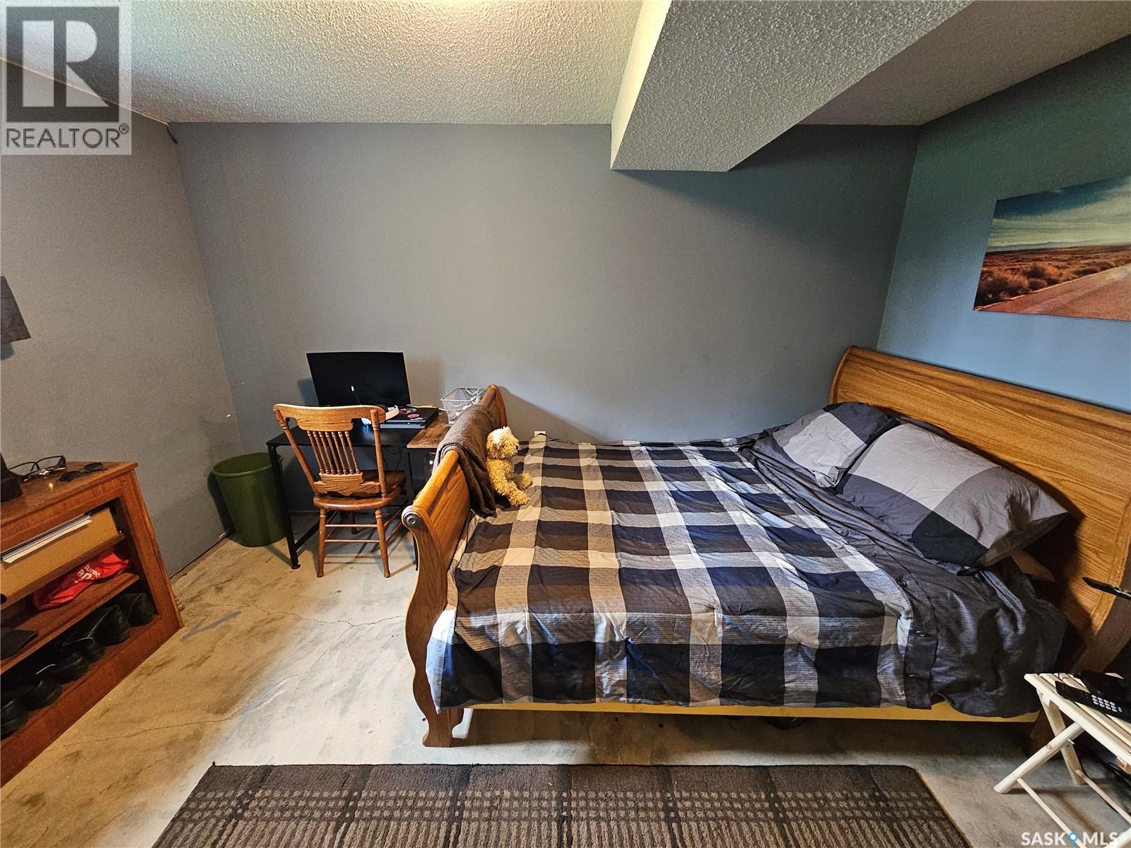 Redvers South Acreage. - 54