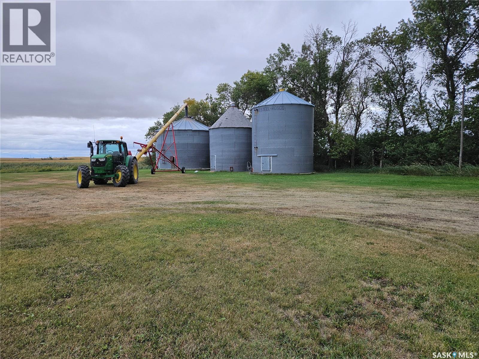 Redvers South Acreage. - 16