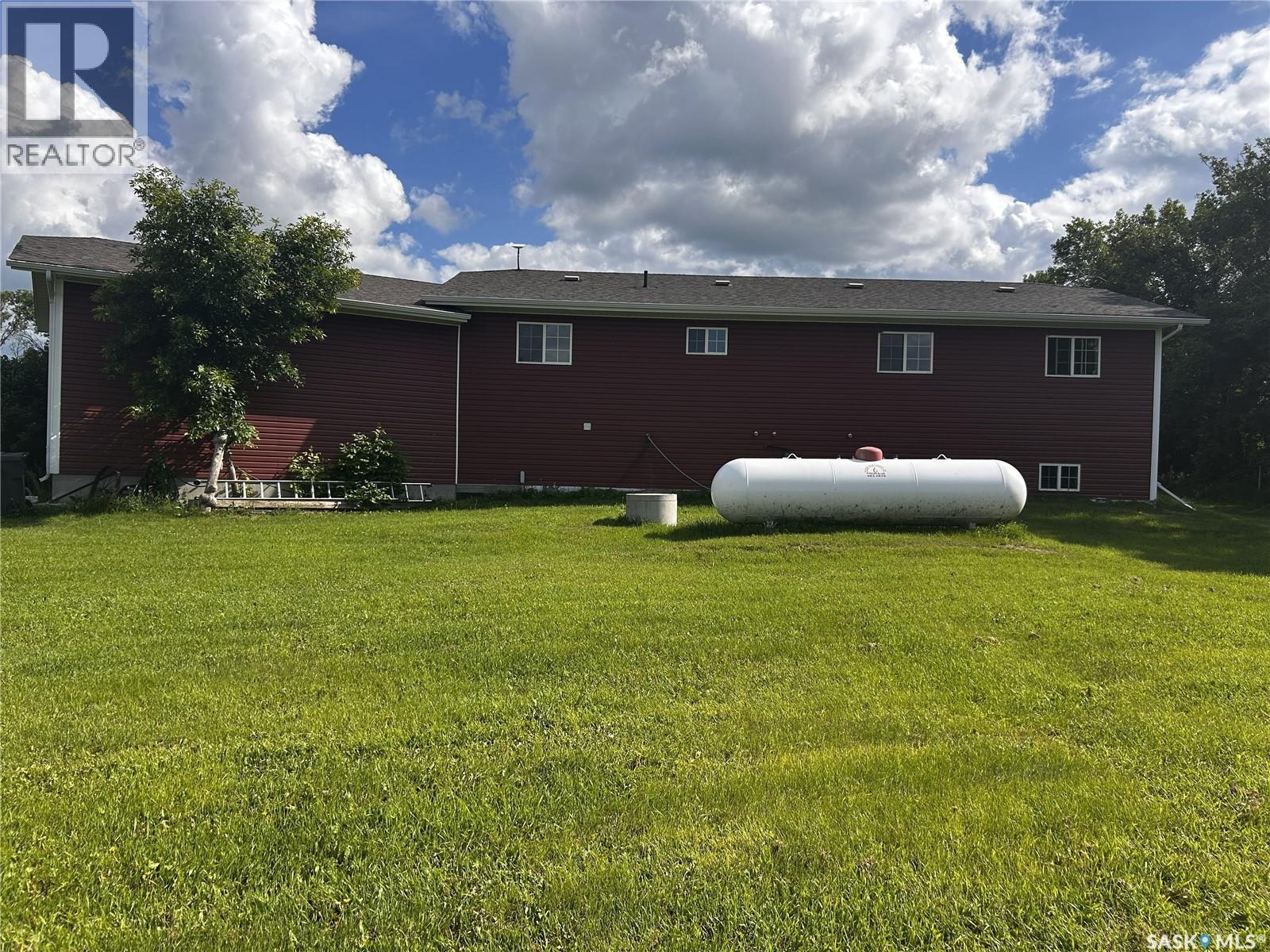 Redvers South Acreage. - 4