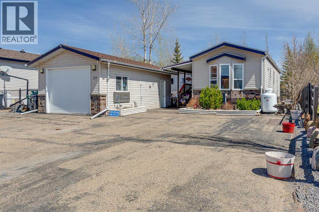 29A, 10046 Township Road 422 - 2