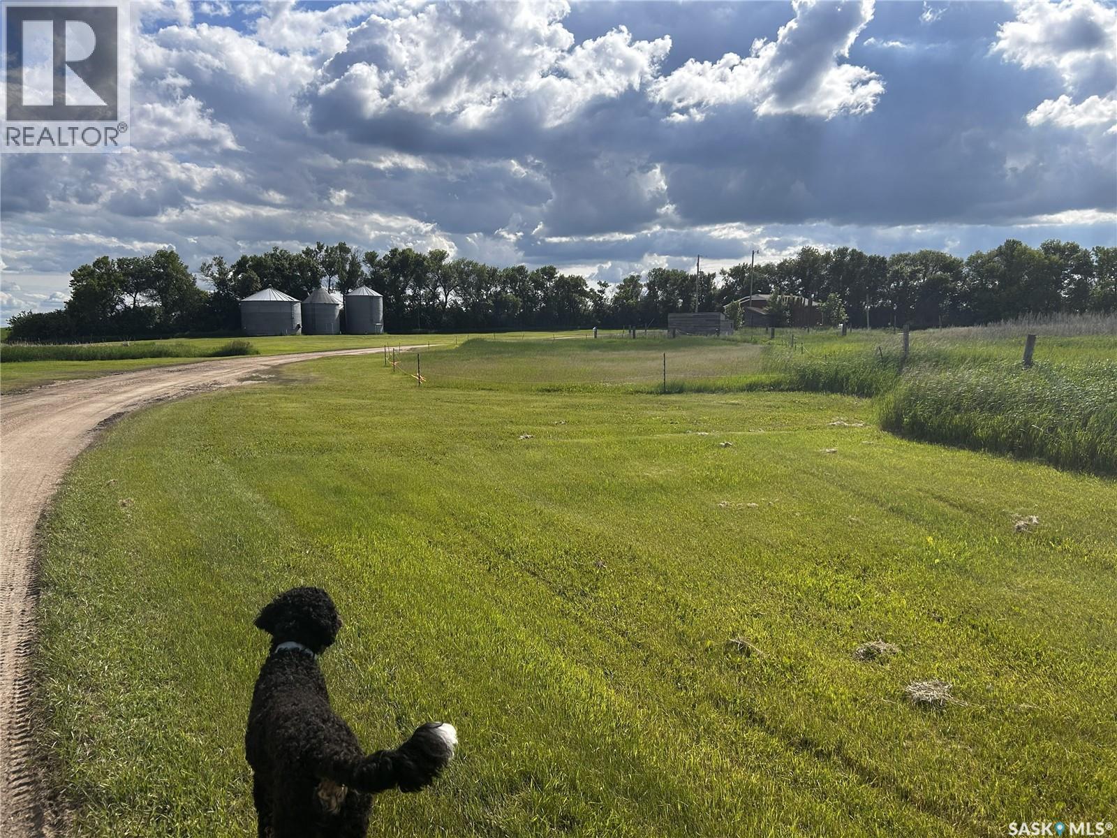 Redvers South Acreage. - 8