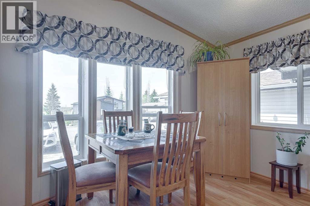 29A, 10046 Township Road 422 - 14
