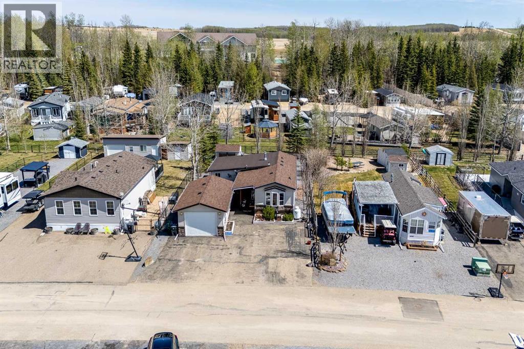 29A, 10046 Township Road 422 - 33