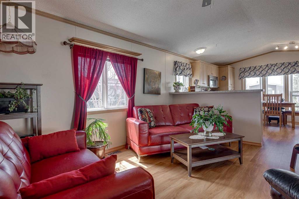 29A, 10046 Township Road 422 - 9