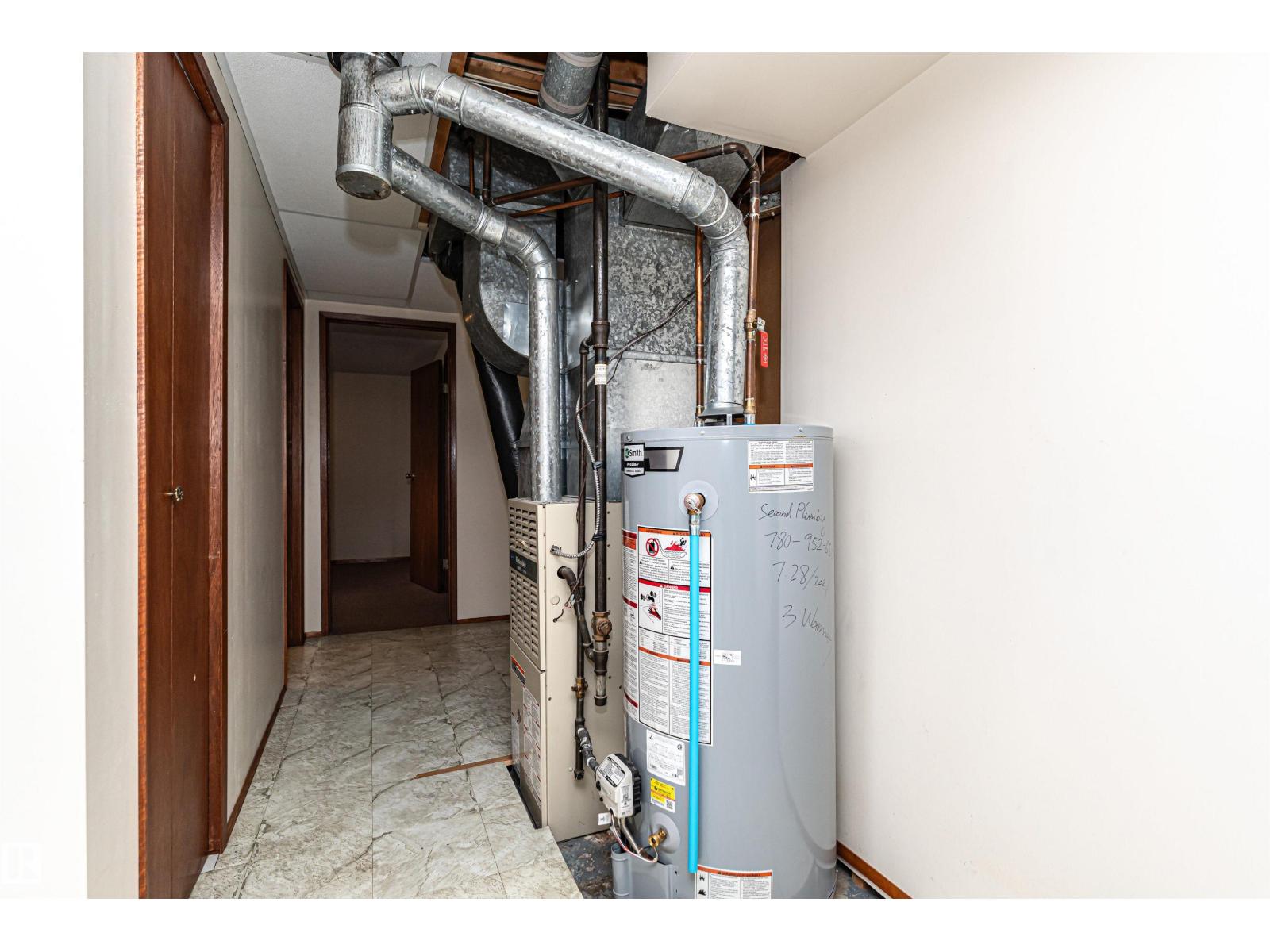 4812 105B ST NW - 27