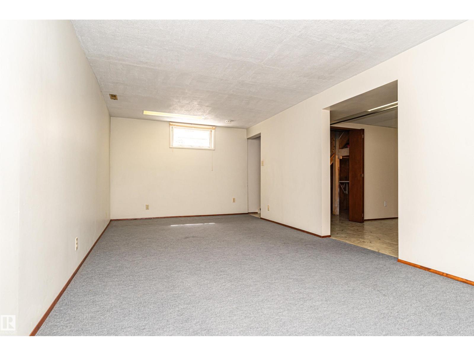 4812 105B ST NW - 24