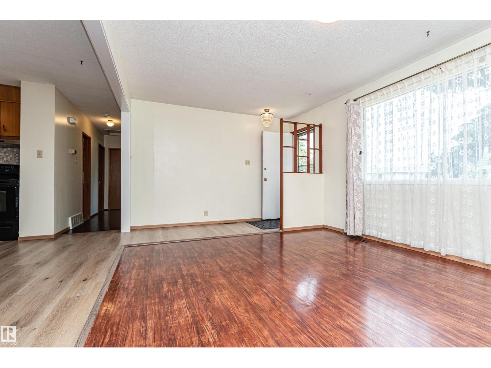 4812 105B ST NW - 5