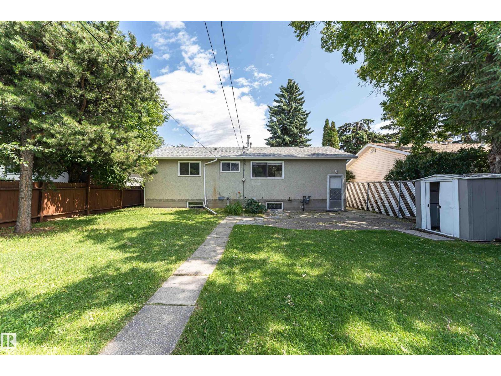 4812 105B ST NW - 34