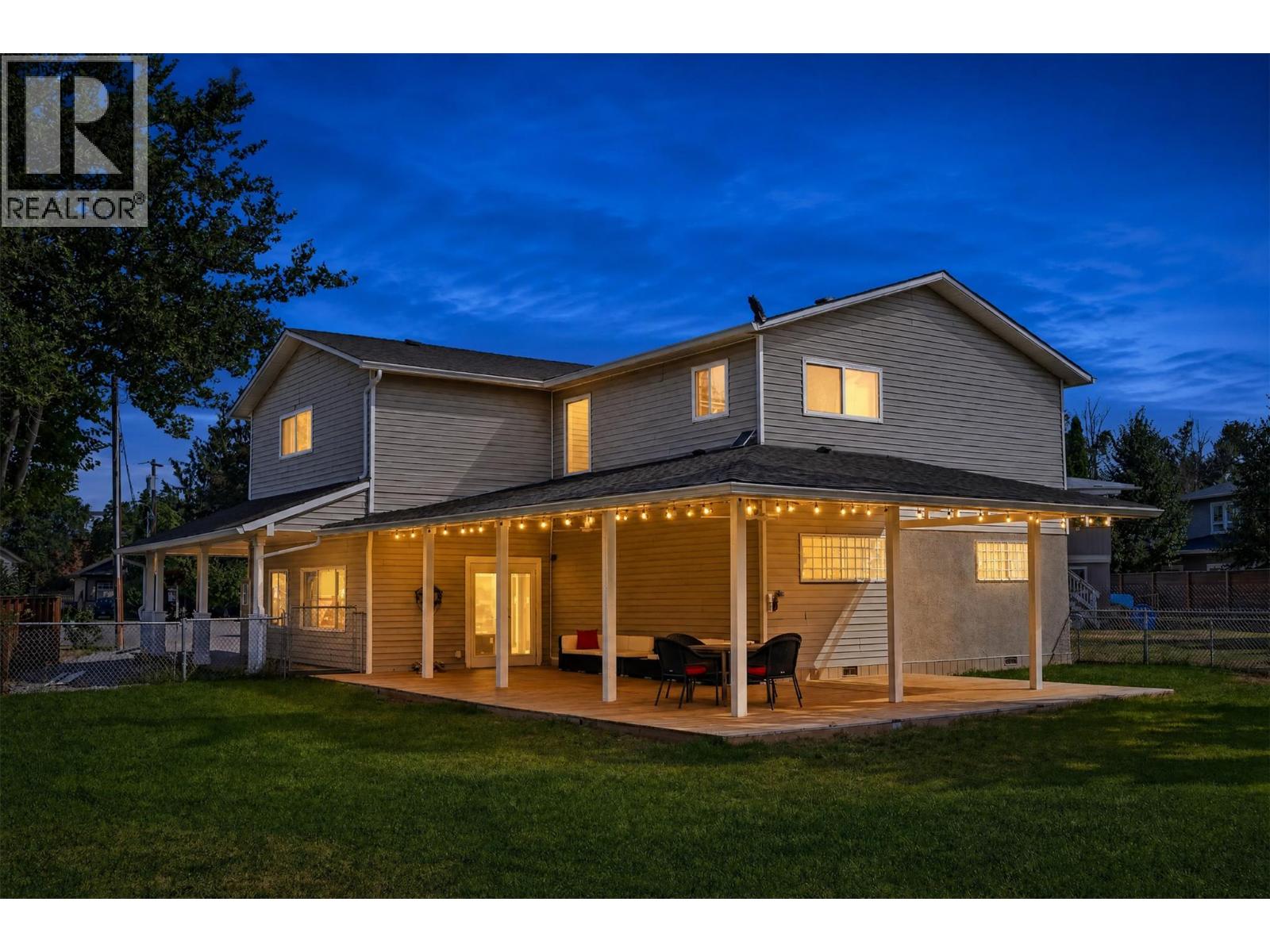 654 Armour Crescent - 2