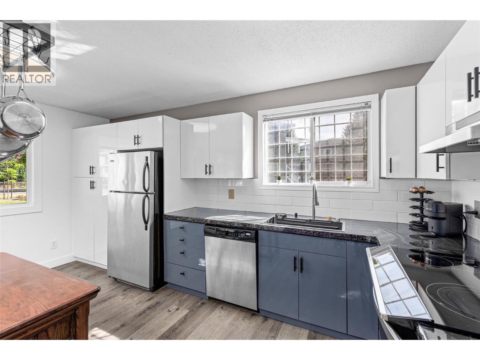 654 Armour Crescent - 16