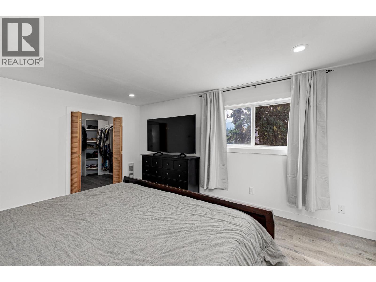 654 Armour Crescent - 28