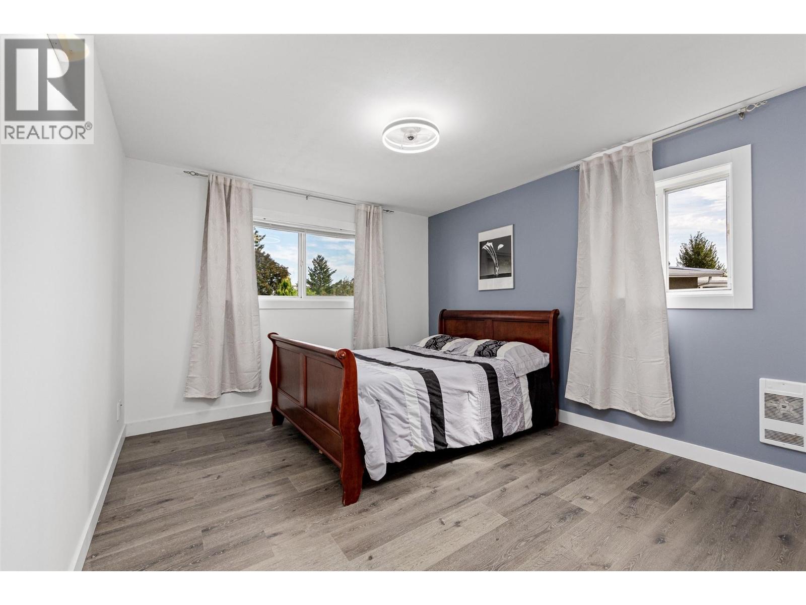 654 Armour Crescent - 33