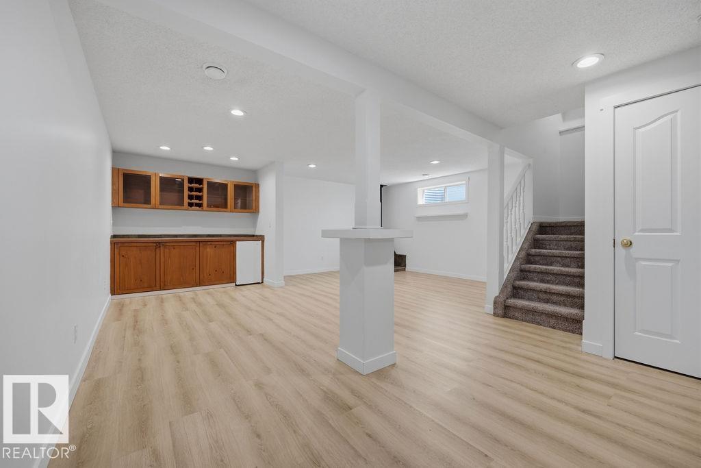 2076 TANNER WD NW - 42