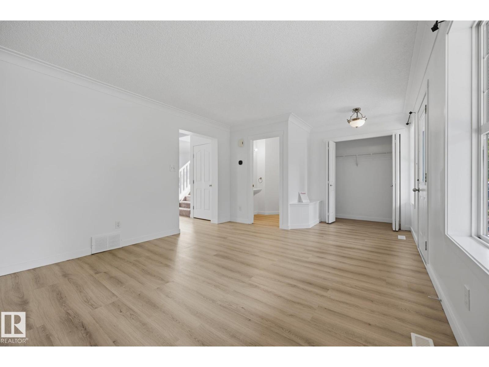 2076 TANNER WD NW - 4