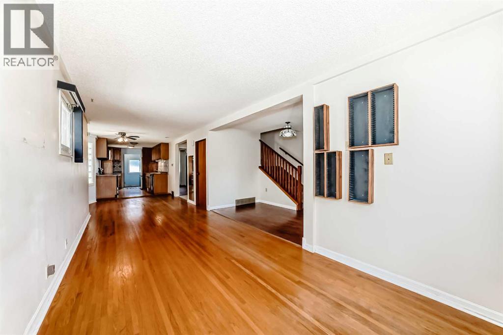 334 3 Avenue NE - 17