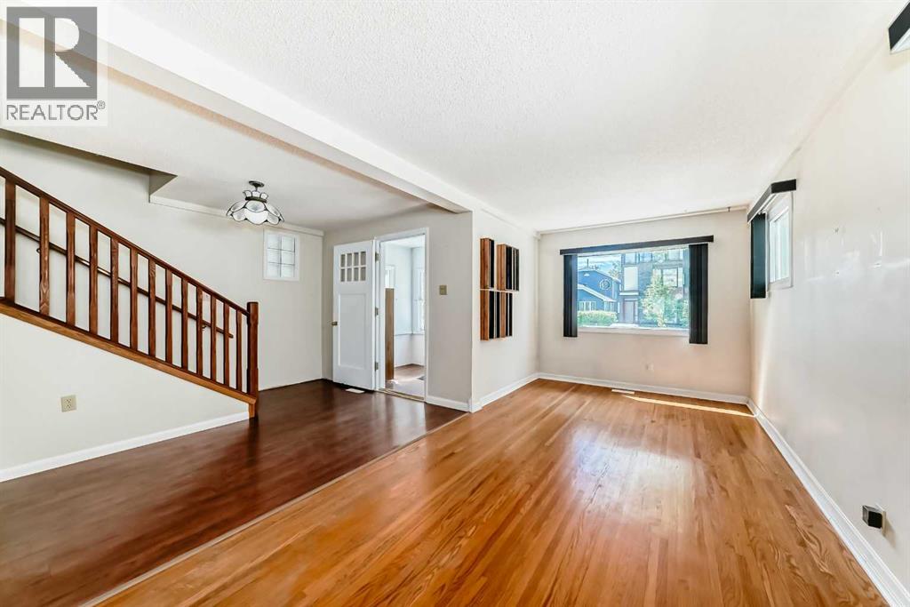 334 3 Avenue NE - 10