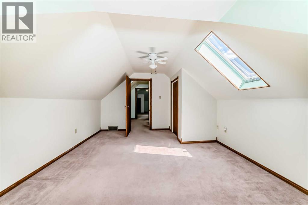 334 3 Avenue NE - 23