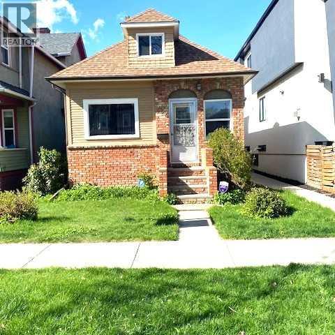 334 3 Avenue NE - 3