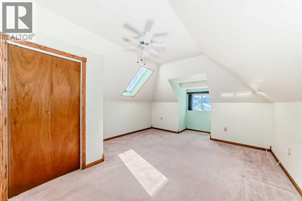 334 3 Avenue NE - 21