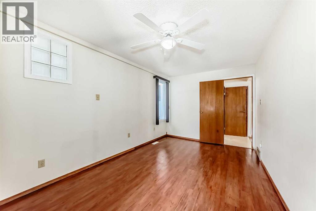 334 3 Avenue NE - 19