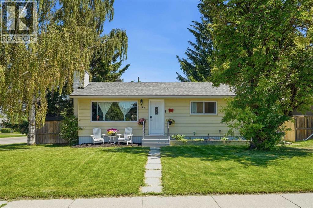 96 Waterloo Drive SW - 2