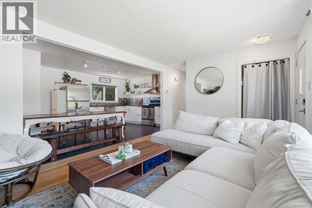 96 Waterloo Drive SW - 7