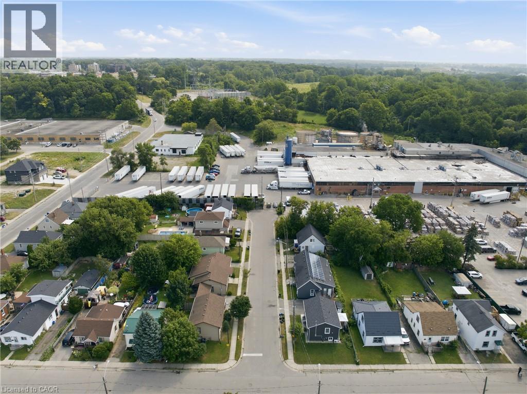 101-103 SARAH Street - 25