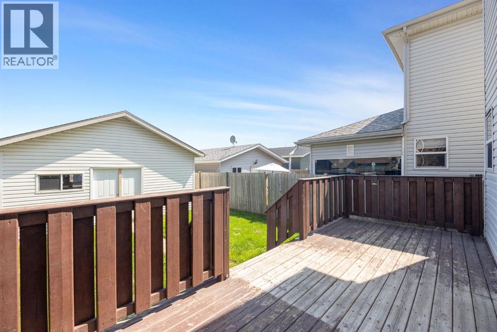 632 Athabasca Avenue - 23