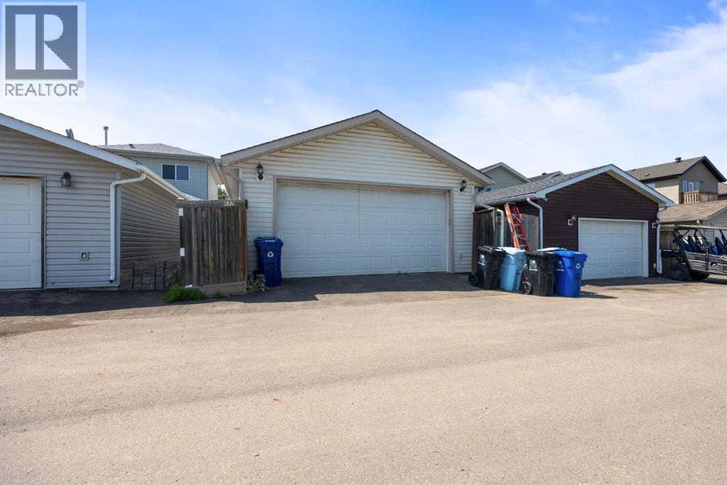 632 Athabasca Avenue - 32