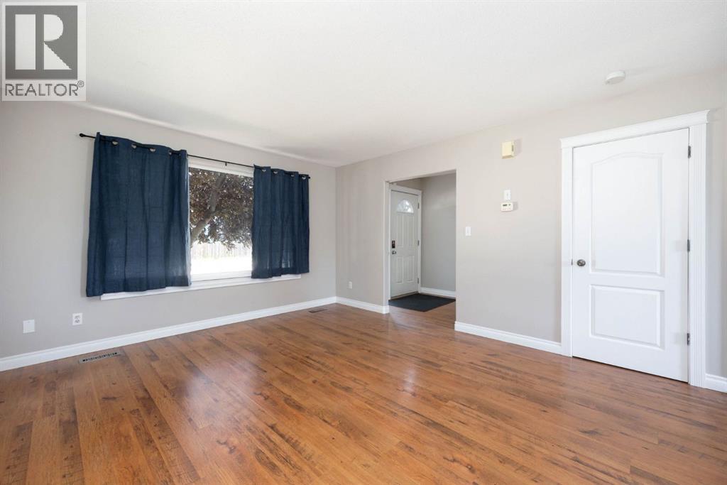 632 Athabasca Avenue - 5