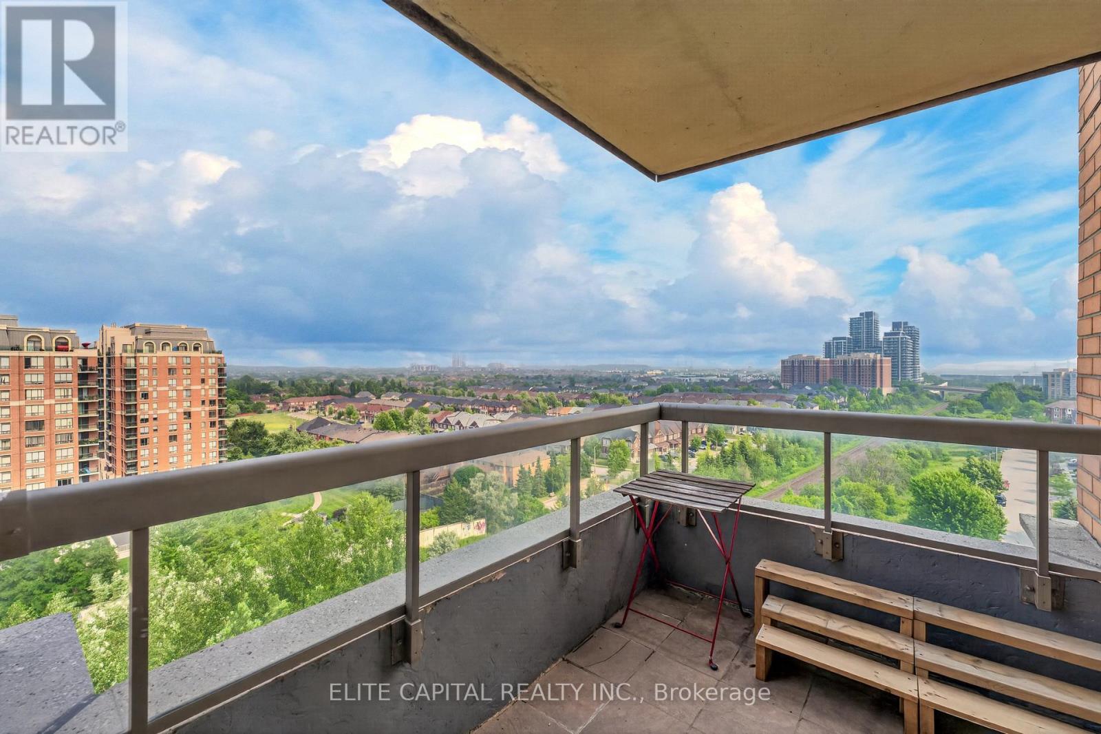 #1205 29 NORTHERN HEIGHTS DRIVE - 12
