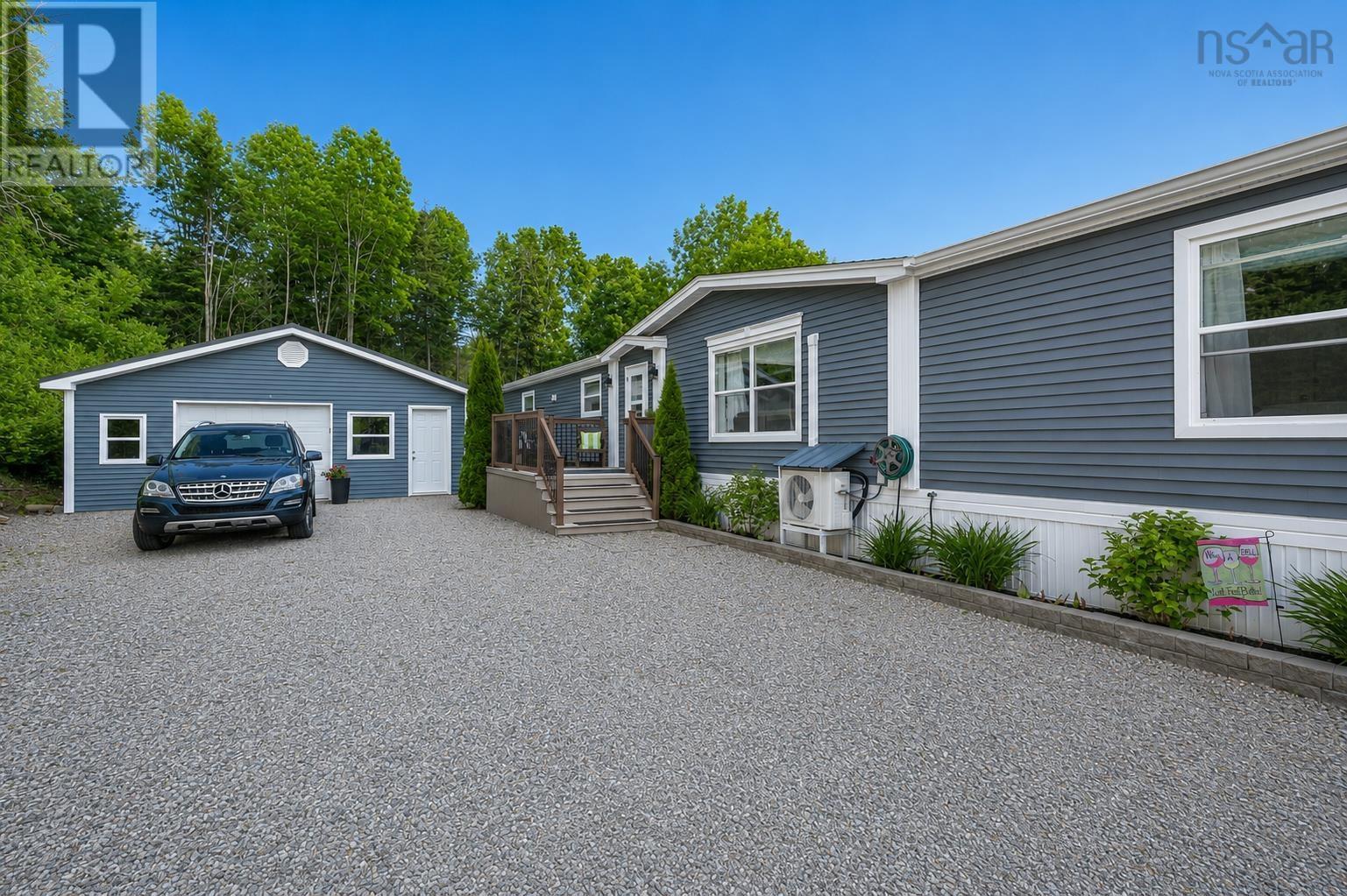3500 Long Island Road - Image 20