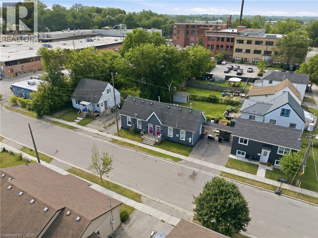 101-103 SARAH Street - 22