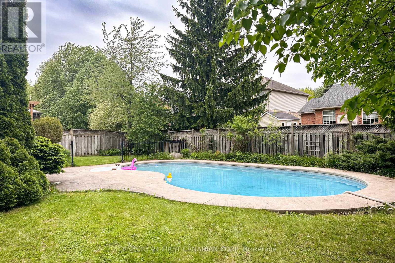 442 AMBLESIDE DRIVE - 34