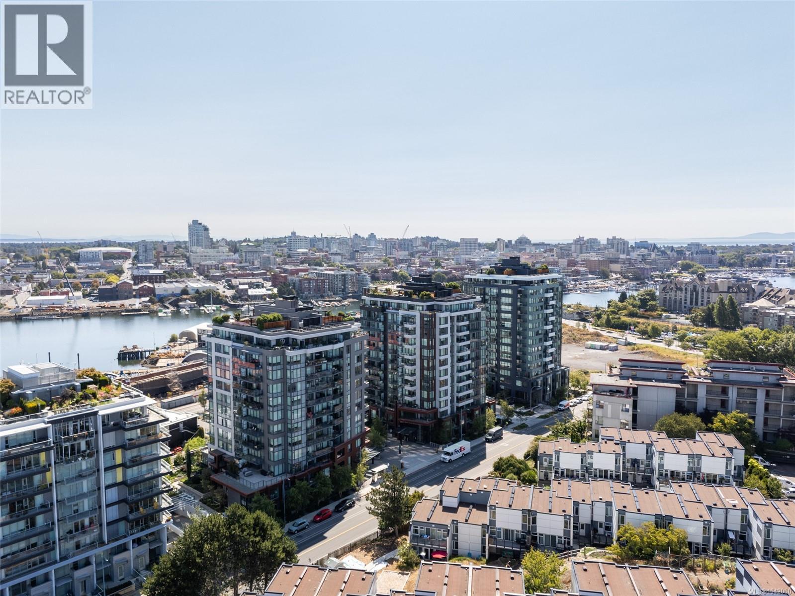#705 369 Tyee Rd - 2