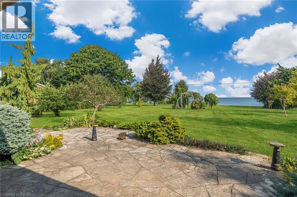 3503 LAKESHORE Road - 35