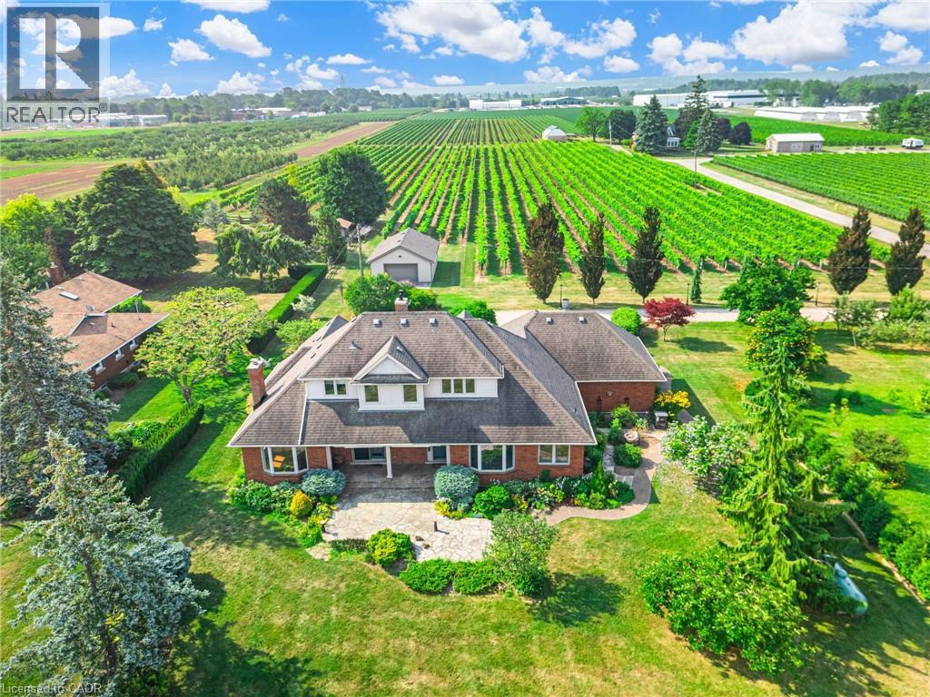3503 LAKESHORE Road - 40