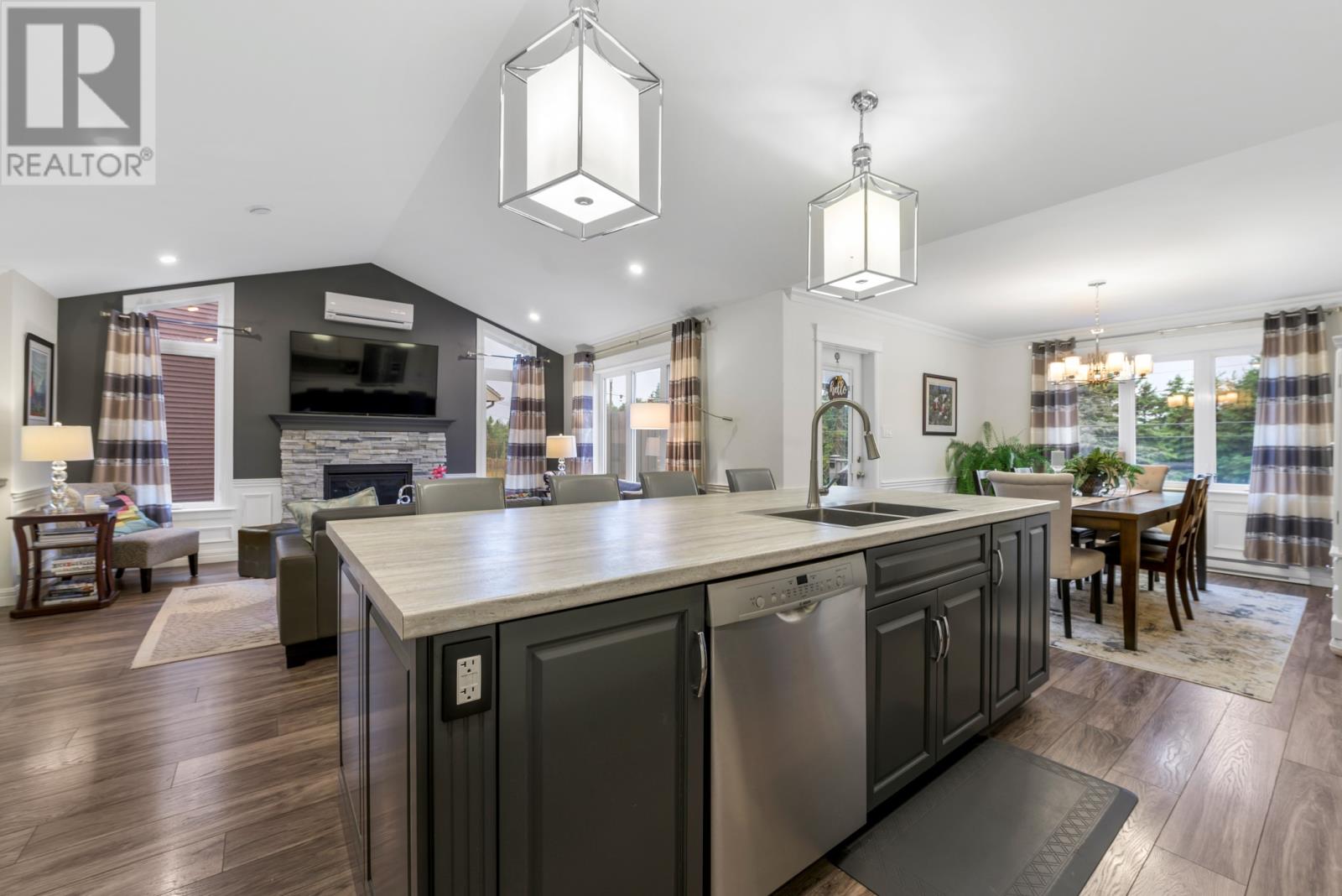 148 Diamond Marsh Drive - 14