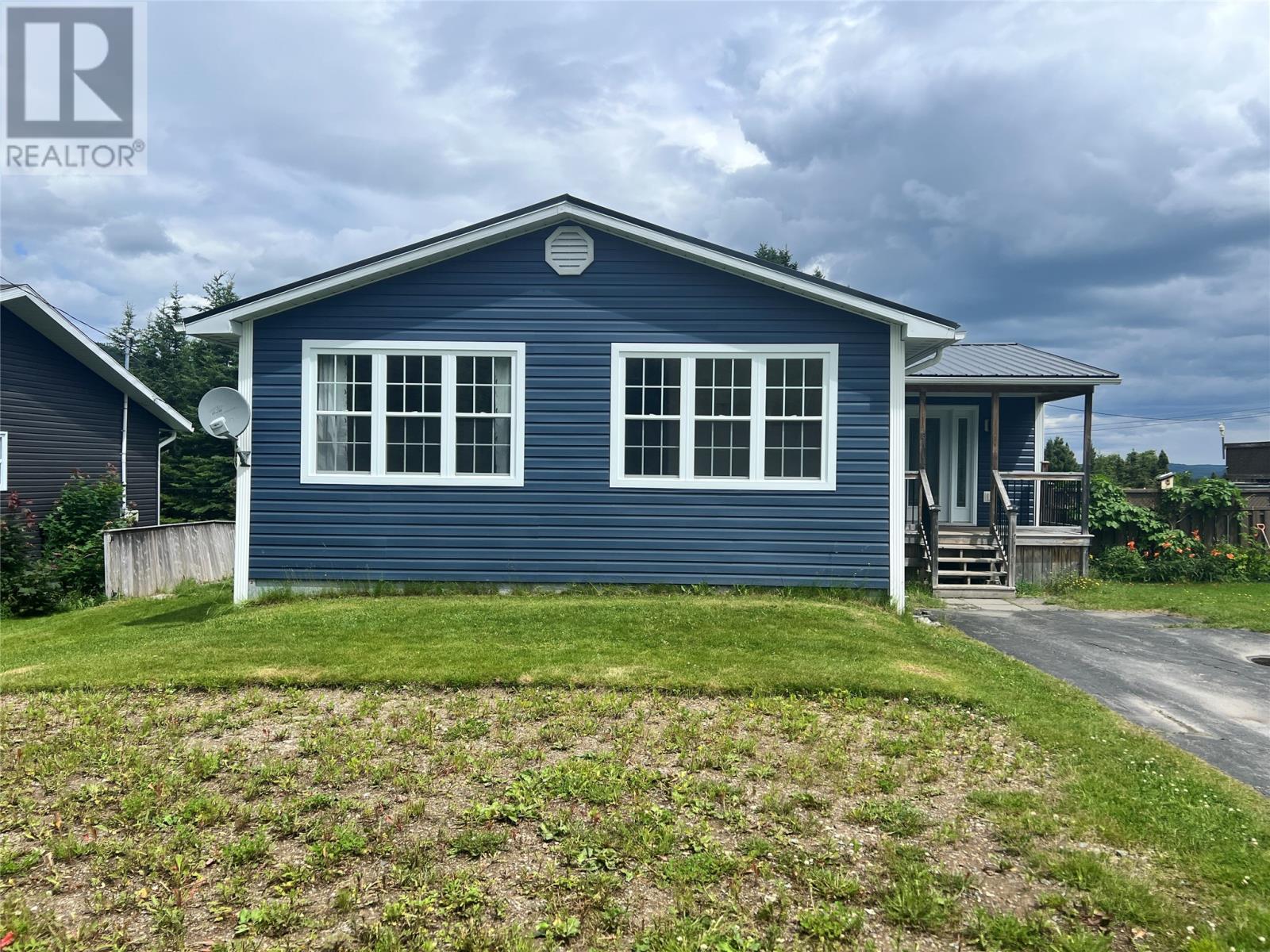 19 Newtown Road - 1
