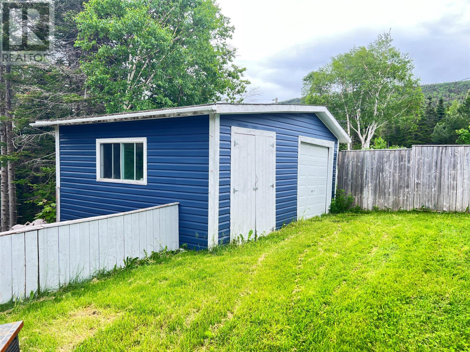 19 Newtown Road - 29