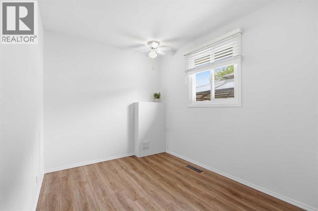23 Fairway Avenue - 16