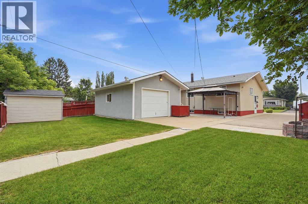 23 Fairway Avenue - 34