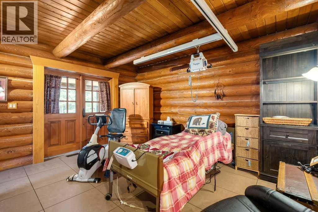 11, 4147 Highway 587 - 18