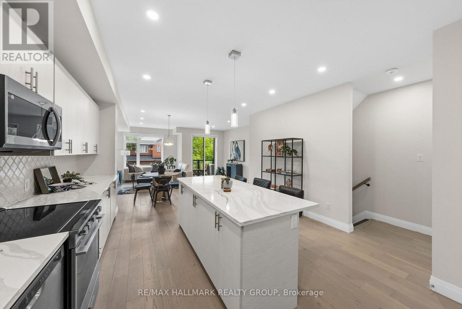 43 BACHMAN TERRACE - 13