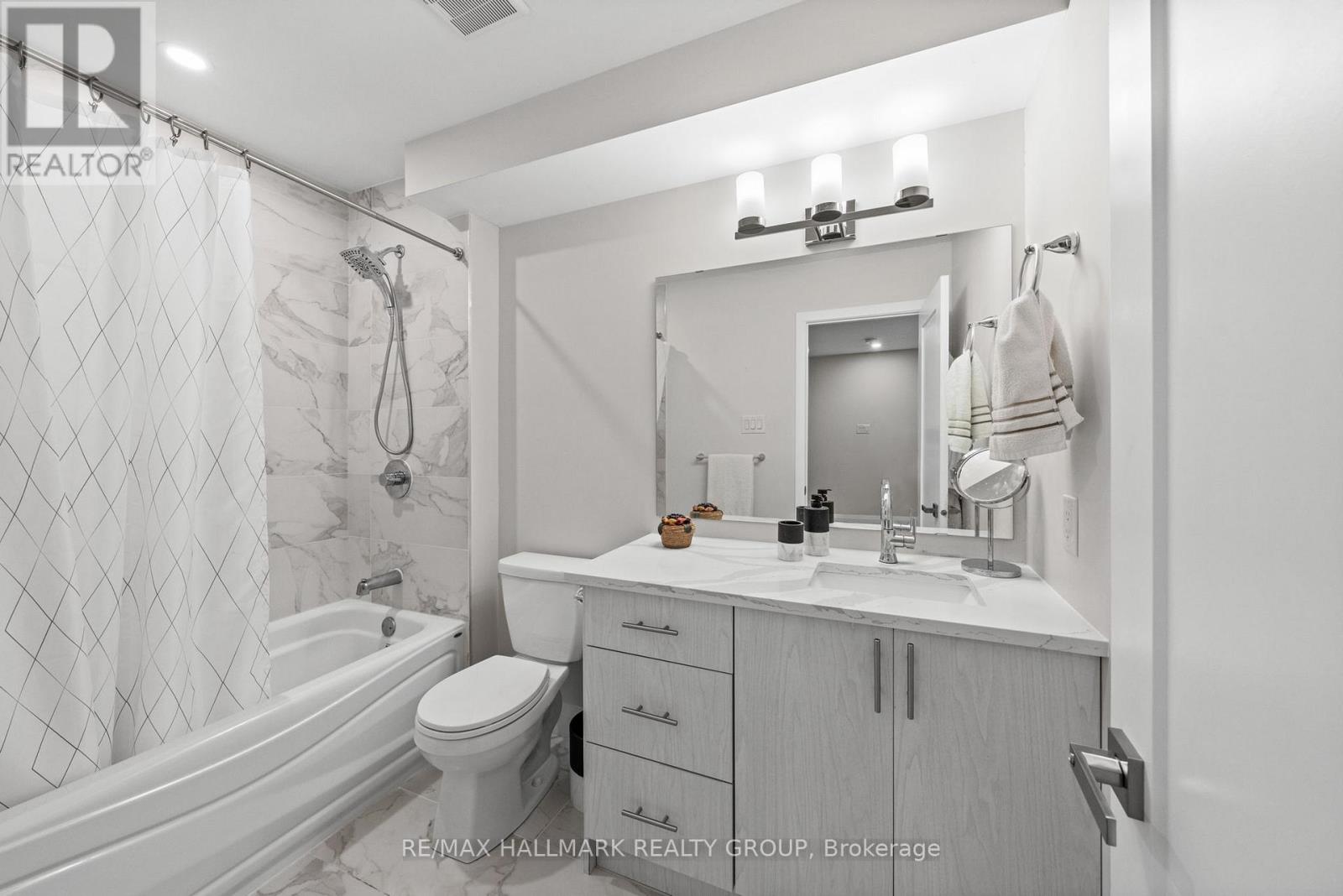 43 BACHMAN TERRACE - 31