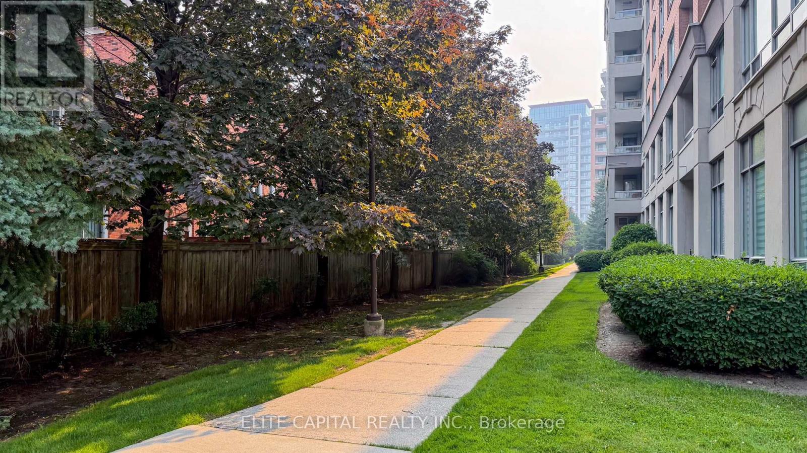 #1205 29 NORTHERN HEIGHTS DRIVE - 29