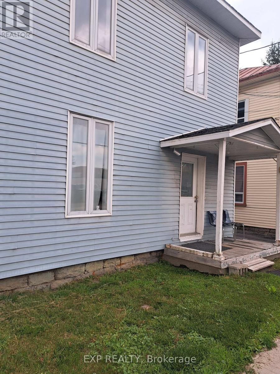 19 KENYON STREET W - 2