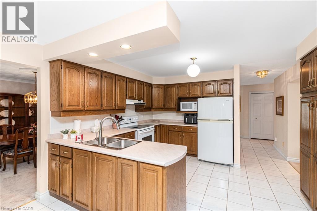 59 RENATA Court - 10