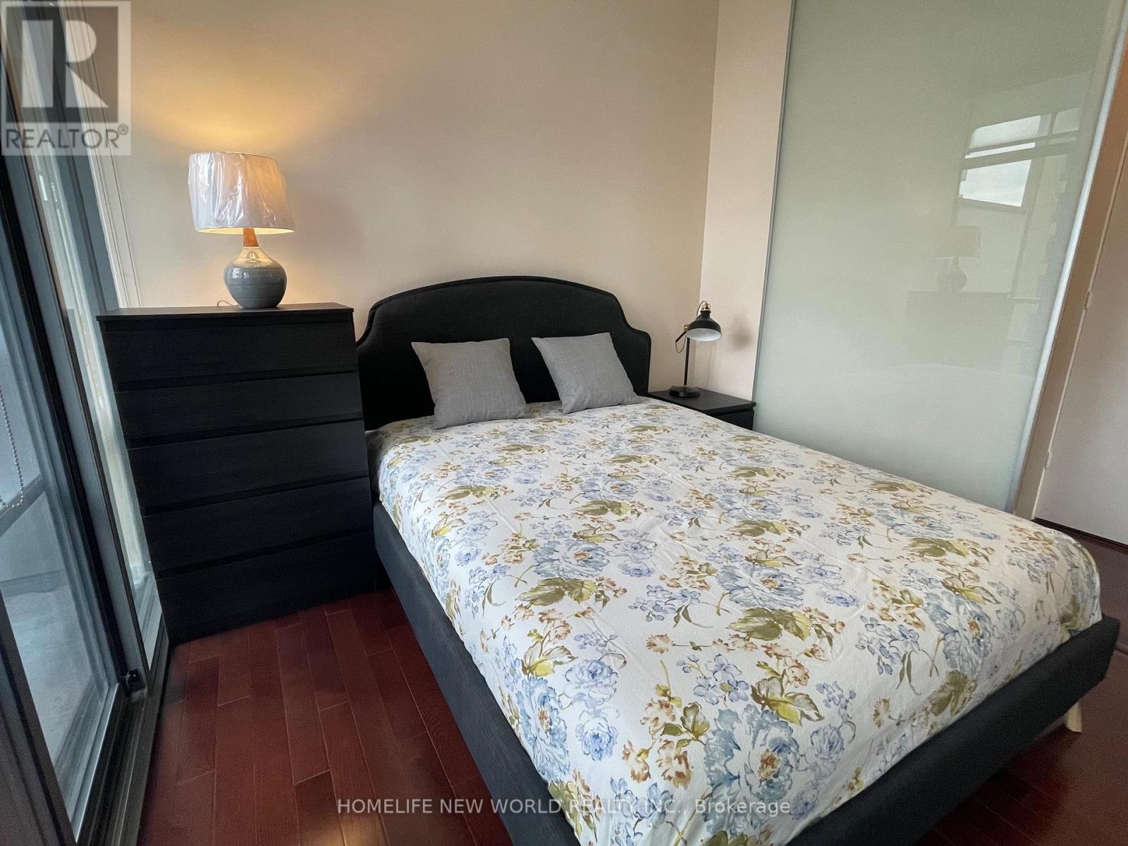 #2109 33 CHARLES STREET E - 15