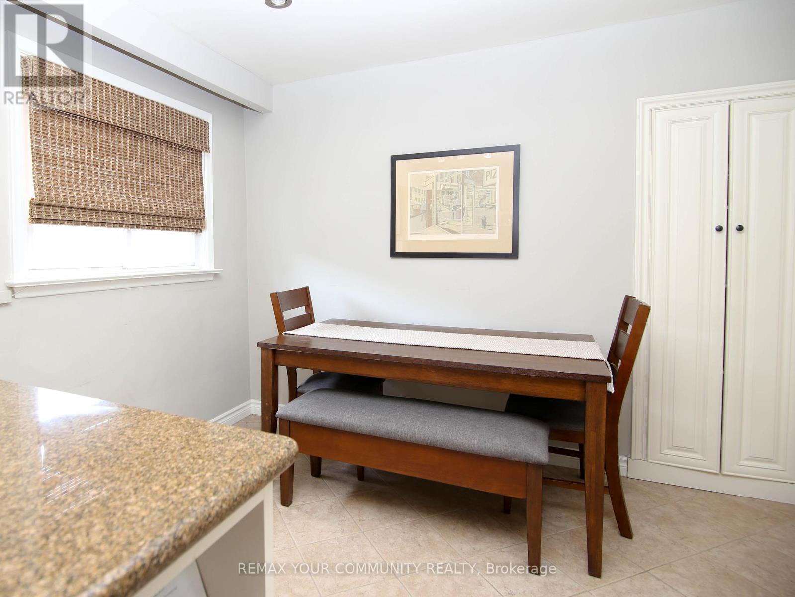 215 HONITON STREET - 15